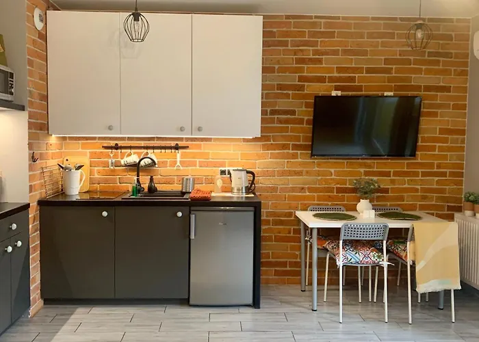 Apartamento Roztocka Studio, Free Parking, 1 Tram To The & Pge National Stadion, By Cosmo Spirit *