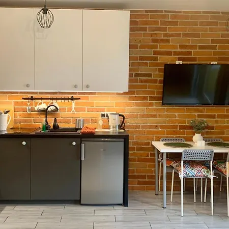 Apartment Roztocka Studio, Free Parking, 1 Tram To The & Pge National Stadion, Ac By Cosmo Spirit *