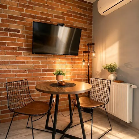 Roztocka Studio, Free Parking, 1 Tram To The & Pge National Stadion, Ac By Cosmo Spirit Warszawa