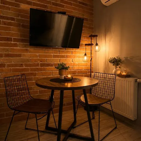 Roztocka Studio, Free Parking, 1 Tram To The & Pge National Stadion, Ac By Cosmo Spirit * Варшава