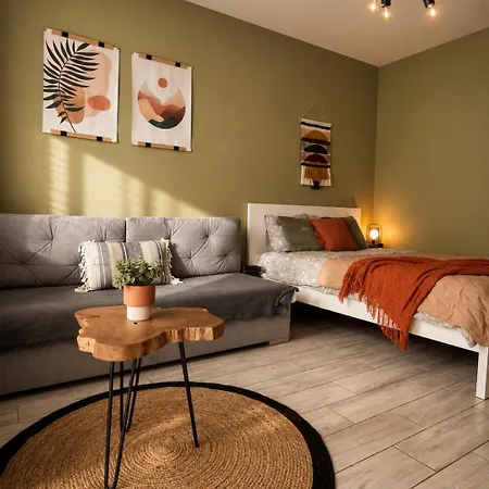 Roztocka Studio, Free Parking, 1 Tram To The & Pge National Stadion, Ac By Cosmo Spirit *