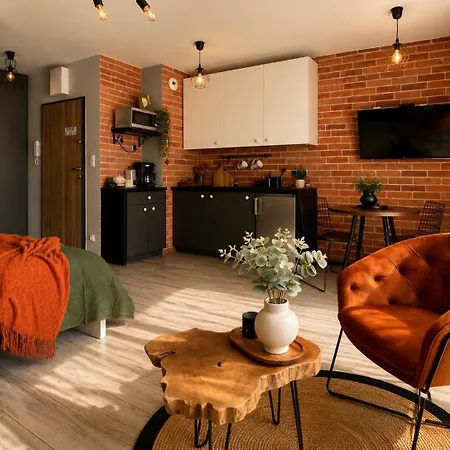 Апартаменты Roztocka Studio, Free Parking, 1 Tram To The & Pge National Stadion, Ac By Cosmo Spirit *